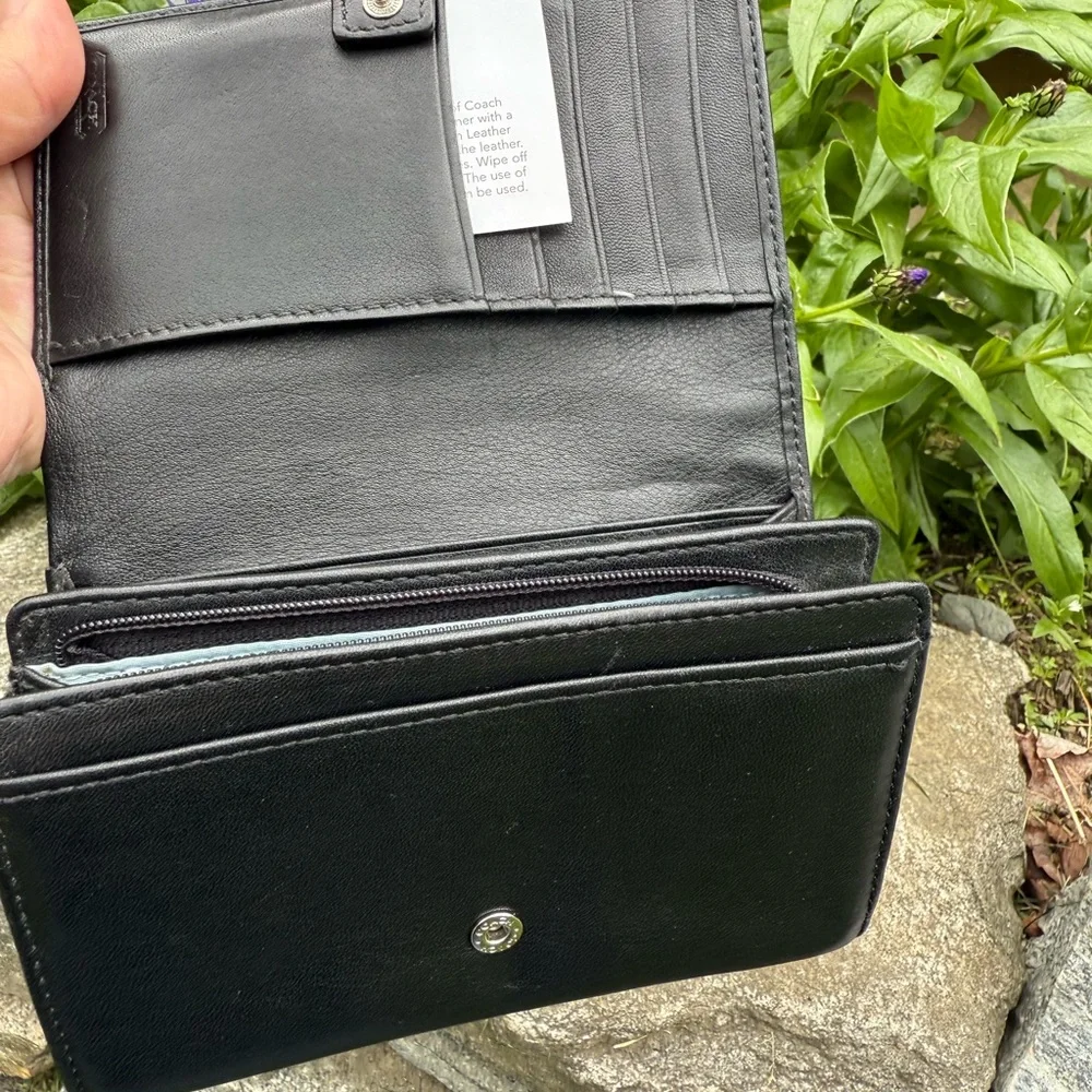 Coach Black LeatherBifold Wallet - Picture 10 of 12